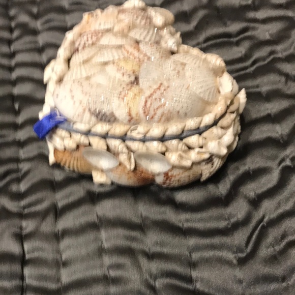 SeaShell Trinket Box - Picture 8 of 8